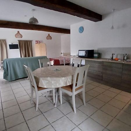 Gite Blonimael Vendrennes Buitenkant foto